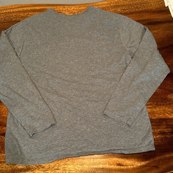 Patagonia Organic Cotton Lightweight Henley - Picture 4 of 4